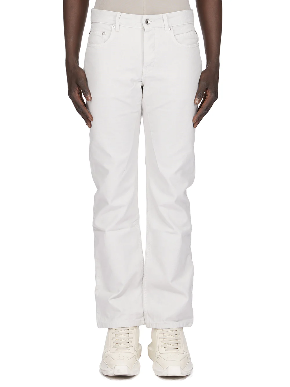 DU01F4397_CVS_51 | FOG CUT