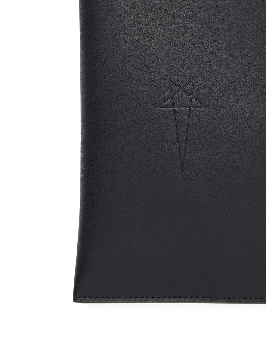 RA01F0811_LGEP8_09 | NECKWALLET - Image 5