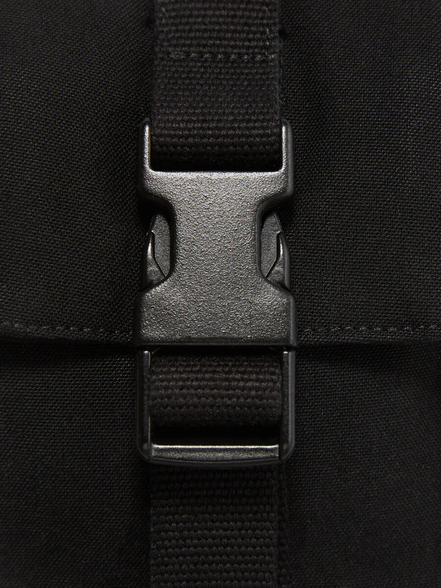 RL01F2433_CCVS_09 | CIGARETTE POCKET - Image 4