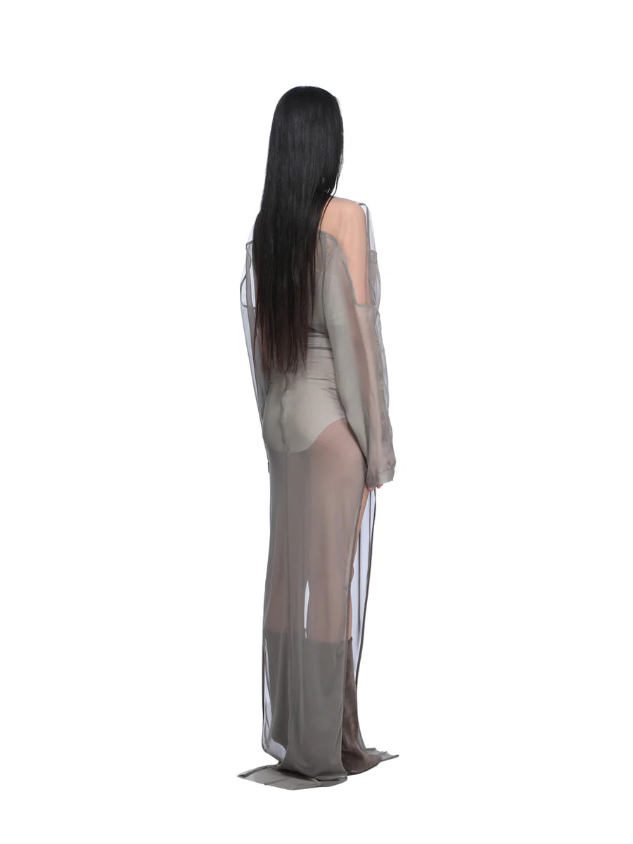 RP01F6551_TUSSTU_34 | COLLAGE GOWN - Image 24