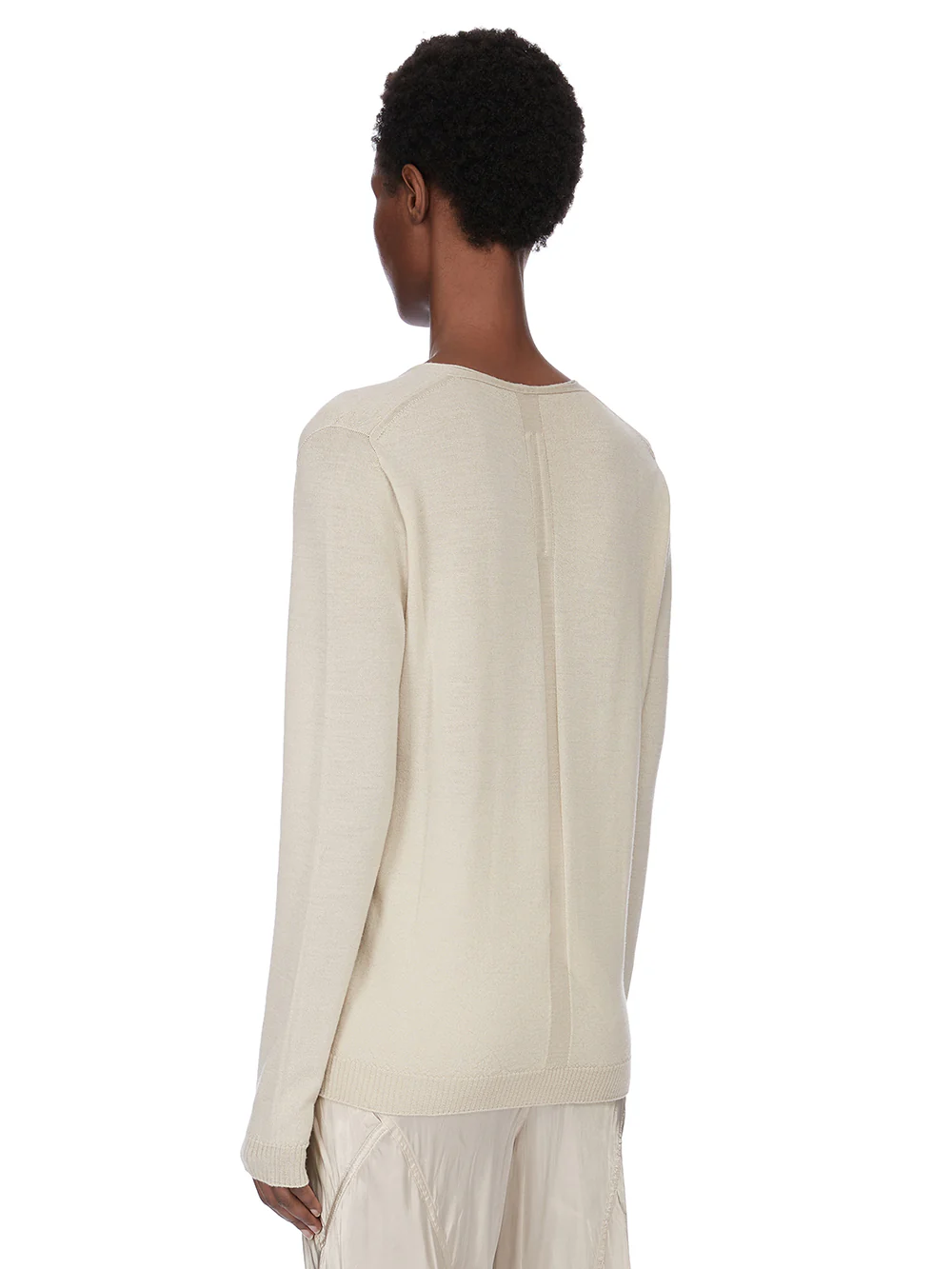 RP01F6623_M_138 | V NECK PULL - Image 3