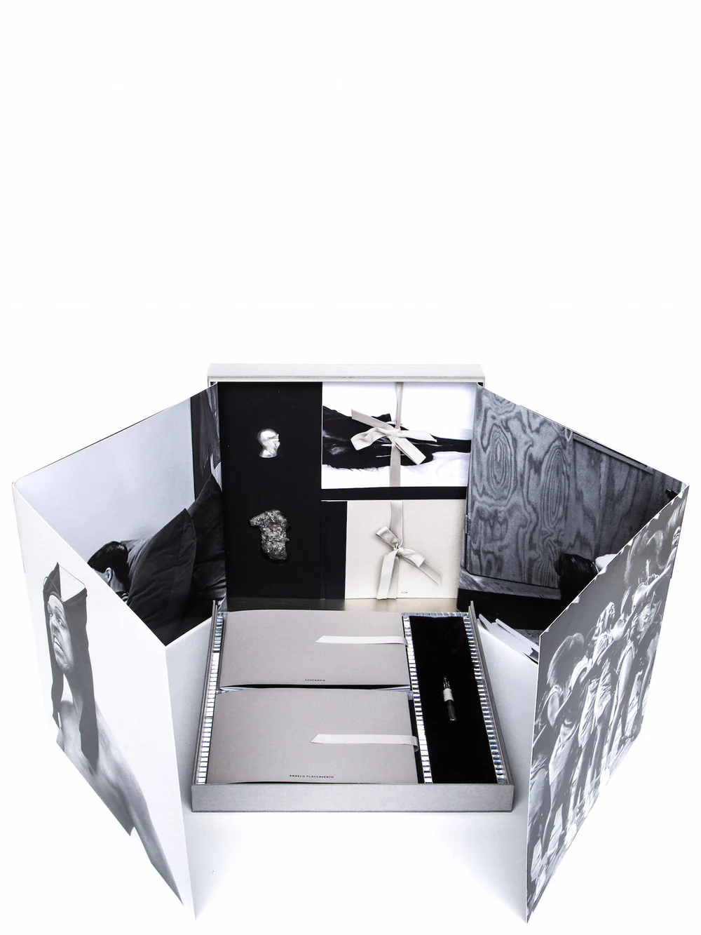 RV18S0001_100 | BOX TRIENNALE - Image 5